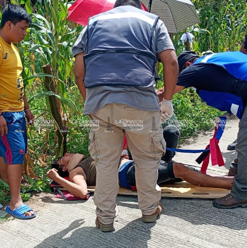 Motociclista resulta lesionado tras accidente en la colonia Nuevo Ojite