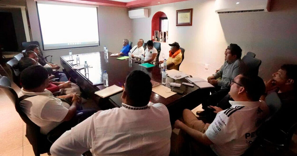 Gonzalo Flores presenta programa para mejorar la imagen urbana Gonzalo Flores presenta programa para mejorar la imagen urbana