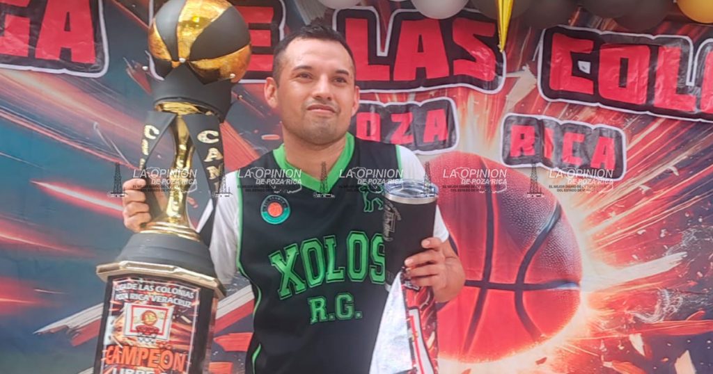 ¡Se conocen a los reyes y reinas del basquetbol de Poza Rica!