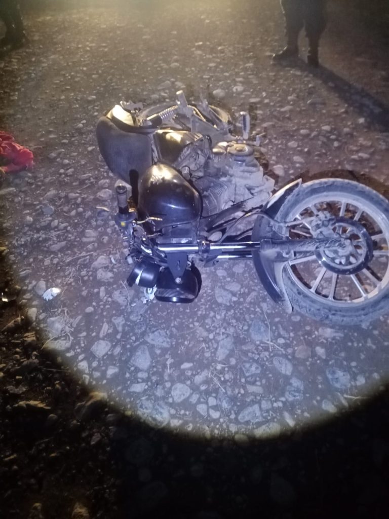 Herrero pierde la vida al Derrapar en su moto