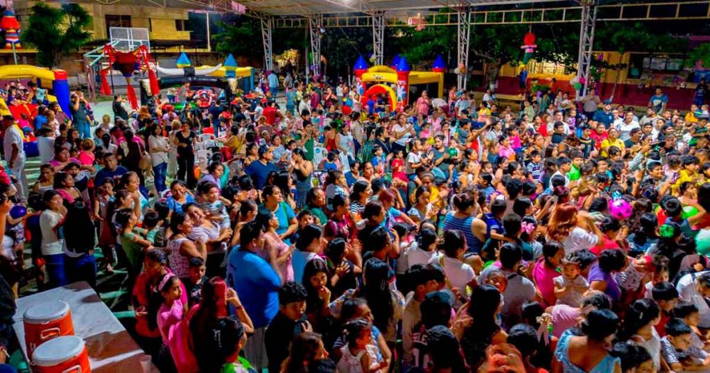 Gobierno municipal lleva alegría a colonias con festival de la niñez Gobierno municipal lleva alegría a colonias con festival de la niñez