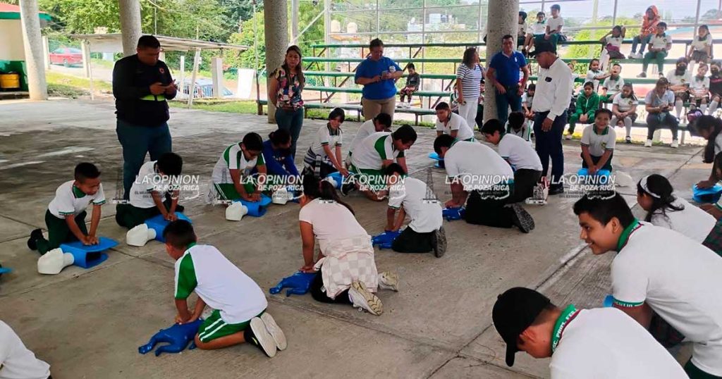 Fomentan cultura de prevención en Escuela Primaria de Poza Rica Fomentan cultura de prevención en Escuela Primaria de Poza Rica