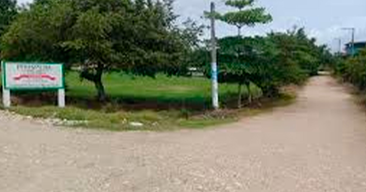 Habitantes de Vista Hermosa están hartos de cortes de energía eléctrica Habitantes de Vista Hermosa están hartos de cortes de energía eléctrica