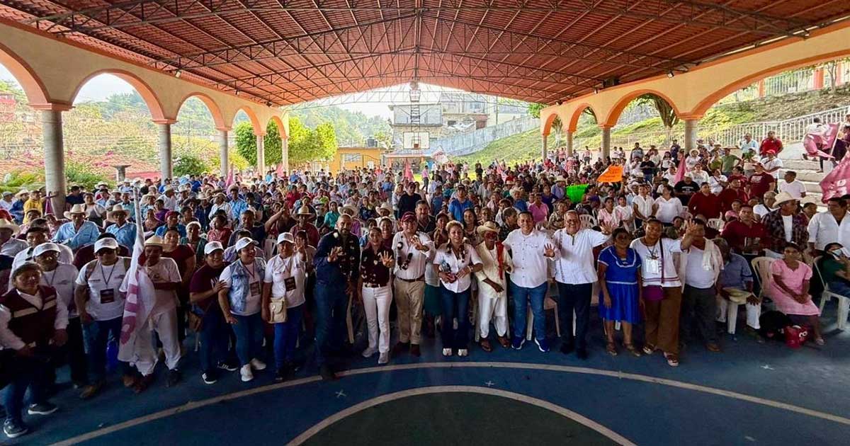 Con llenos totales, Esteban Ramírez Zepeta consolida la fuerza del movimiento en Veracruz y anuncia nueva gira estatal Con llenos totales, Esteban Ramírez Zepeta consolida la fuerza del movimiento en Veracruz y anuncia nueva gira estatal