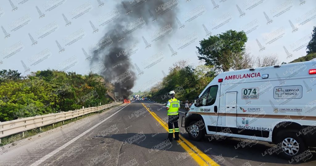 Reducida a cenizas en la Totomoxtle Reducida a cenizas en la Totomoxtle