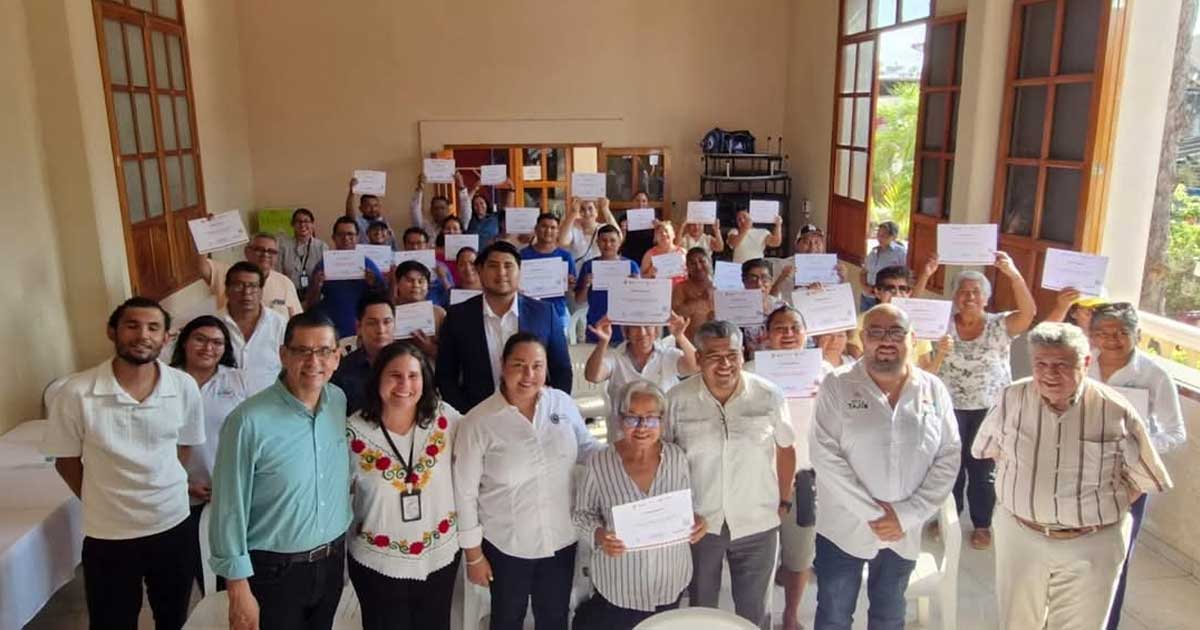 Prestadores de servicios turísticos fortalecen su capacitación Prestadores de servicios turísticos fortalecen su capacitación