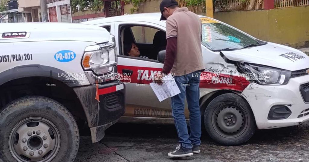 Pipero arrastra a taxista