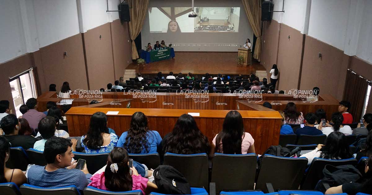 Egresados revelan la realidad del campo educativo