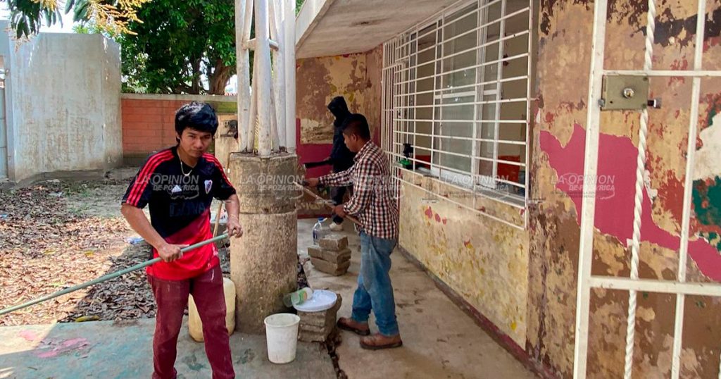 Tres escuelas no volverán al salón el próximo lunes Tres escuelas no volverán al salón el próximo lunes