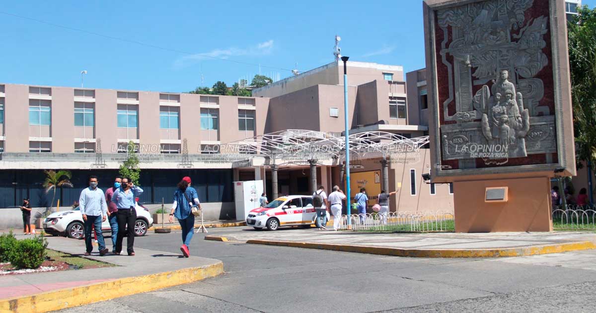 Se va Montiel Cerón del Hospital de Pemex