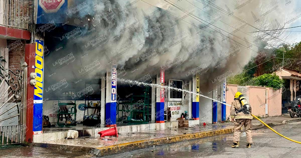 Incendian refaccionaria "Del Ángel”