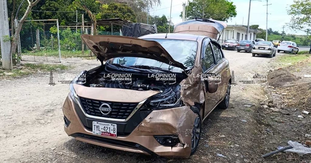 Tres lesionados en encontronazo Tres lesionados en encontronazo