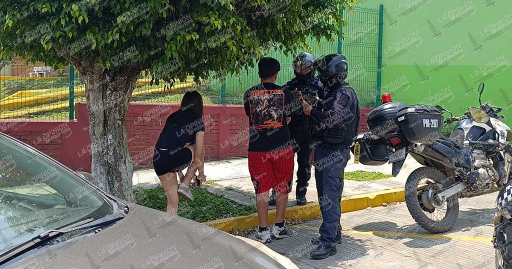 Detienen a pareja que realizaba el delicioso