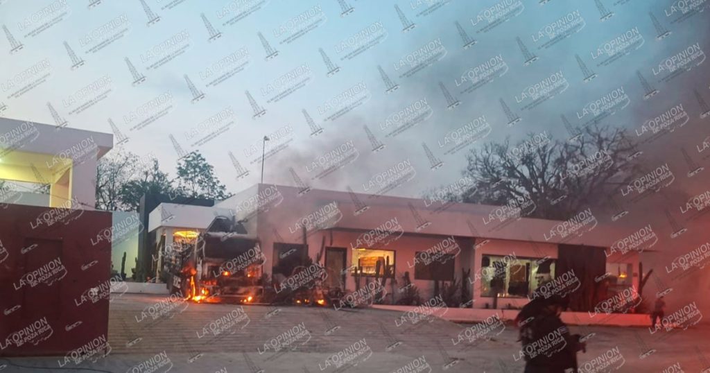 Devastador incendio arrasa empresa y deja un lesionado Devastador incendio arrasa empresa y deja un lesionado