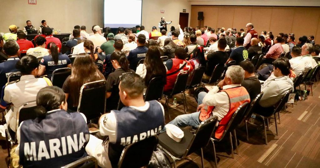 Veracruz prepara a nuevos directores municipales en protección civil Veracruz prepara a nuevos directores municipales en protección civil