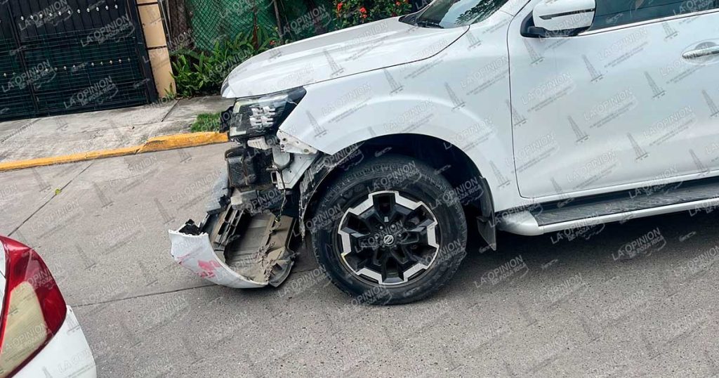 Chocan a taxista "La Bestia" Chocan a taxista "La Bestia"