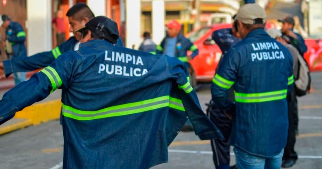 Cachiz refuerza imagen y condiciones laborales de servicios municipales Cachiz refuerza imagen y condiciones laborales de servicios municipales