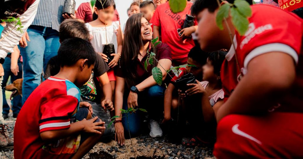 Poza Rica impulsa cultura ambiental con el arranque de "Ecoactúa" Poza Rica impulsa cultura ambiental con el arranque de "Ecoactúa"