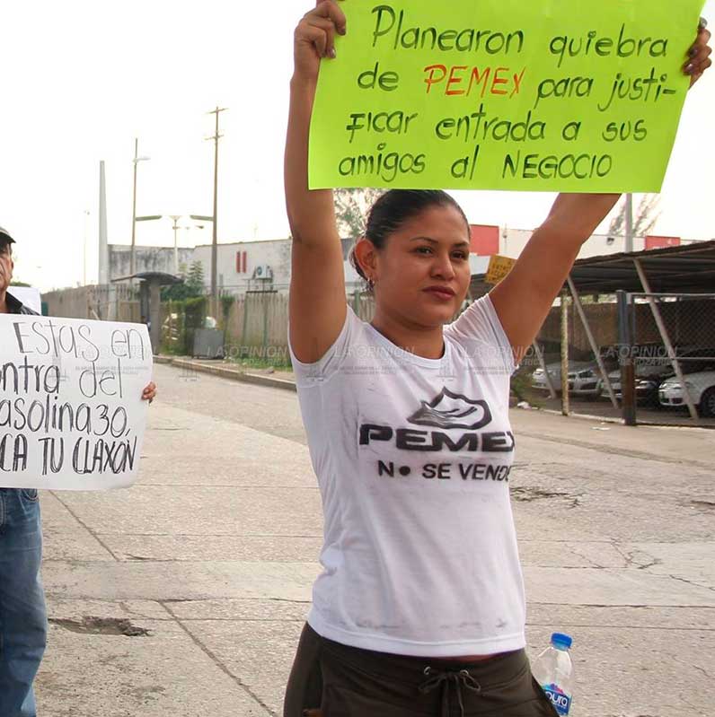 RAQUEL, SIN PROCURAR A SU TIERRA RAQUEL, EN RECLAMO por alza a combustibles, antes de ocupar un cargo público.