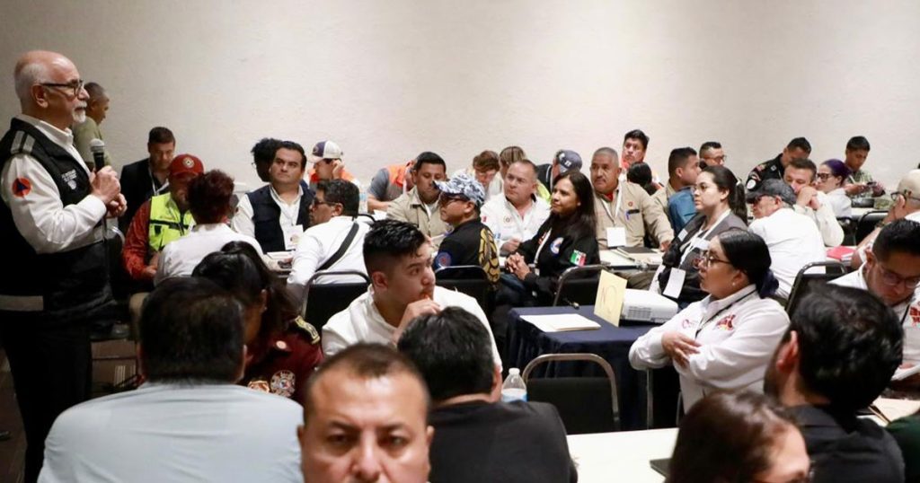 Veracruz prepara a nuevos directores municipales en protección civil