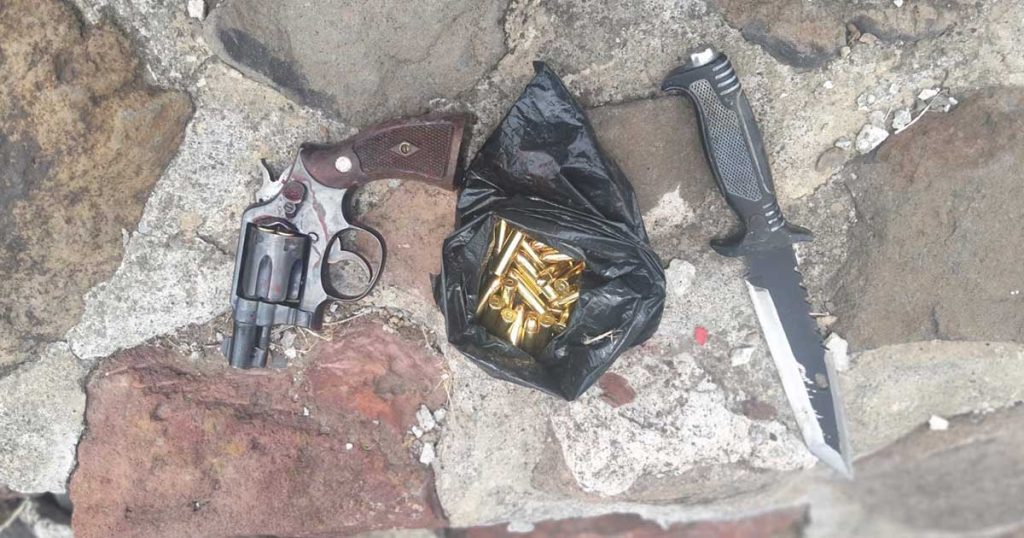 Ataque en Teotihuacán deja dos muertos; agresor portaba símbolos vinculados a Columbine Ataque en Teotihuacán deja dos muertos; agresor portaba símbolos vinculados a Columbine