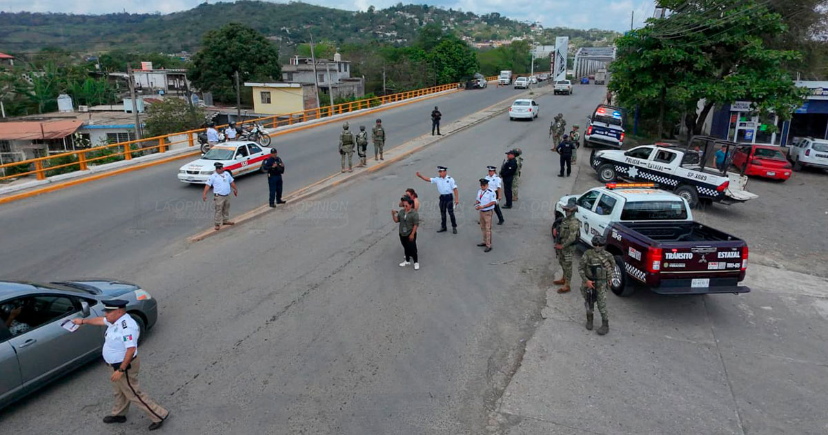 Refuerza Tránsito Estatal operativo “Casco Seguro” en la ciudad Refuerza Tránsito Estatal operativo “Casco Seguro” en la ciudad