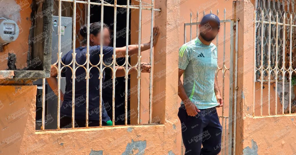 Taxista sale por la puerta falsa