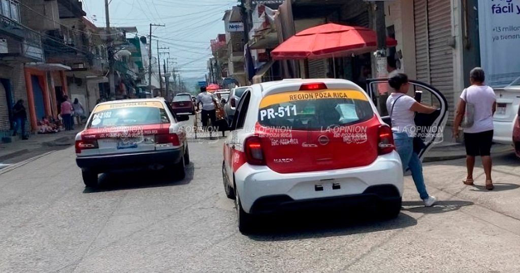 Entusiasma a familias la llegada nuevamente de autobuses urbanos Entusiasma a familias la llegada nuevamente de autobuses urbanos