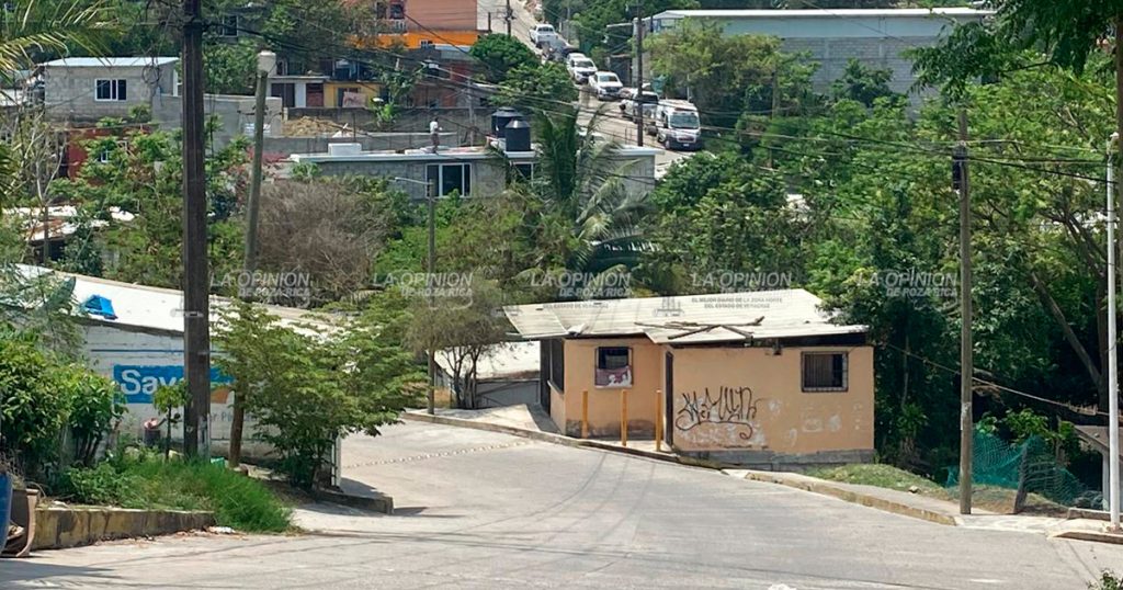 Entusiasma a familias la llegada nuevamente de autobuses urbanos Entusiasma a familias la llegada nuevamente de autobuses urbanos