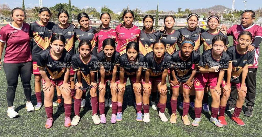 Veracruz domina la etapa Prenacional del futbol CONADE, al quedar campeón en Oaxaca con sus categorías Sub-14 y Sub-15 femenil y varonil, calificando al Nacional.