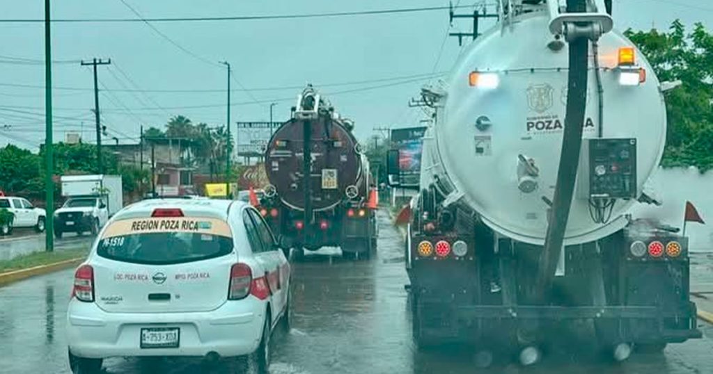 Refuerza Adanely Rodríguez labores de limpieza y desazolve de drenajes y alcantarillas Refuerza Adanely Rodríguez labores de limpieza y desazolve de drenajes y alcantarillas