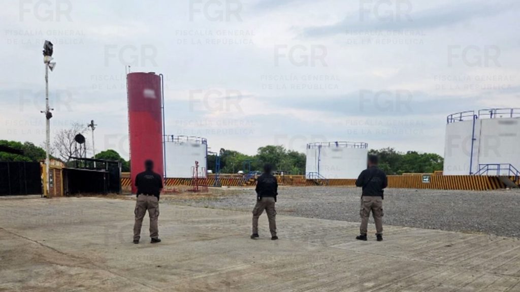Megaalmacén de huachicol