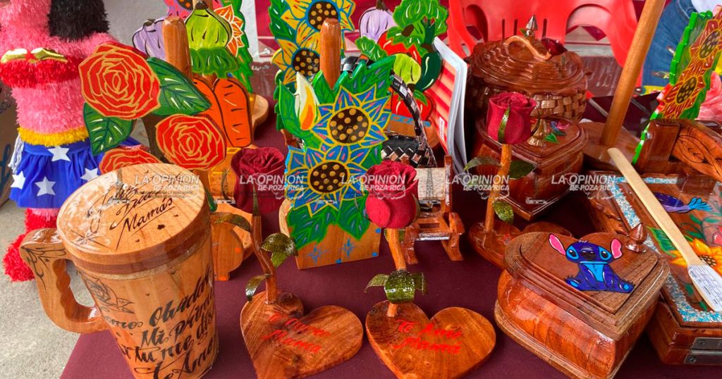 Instalan expo venta de artesanías de internos del CERESO