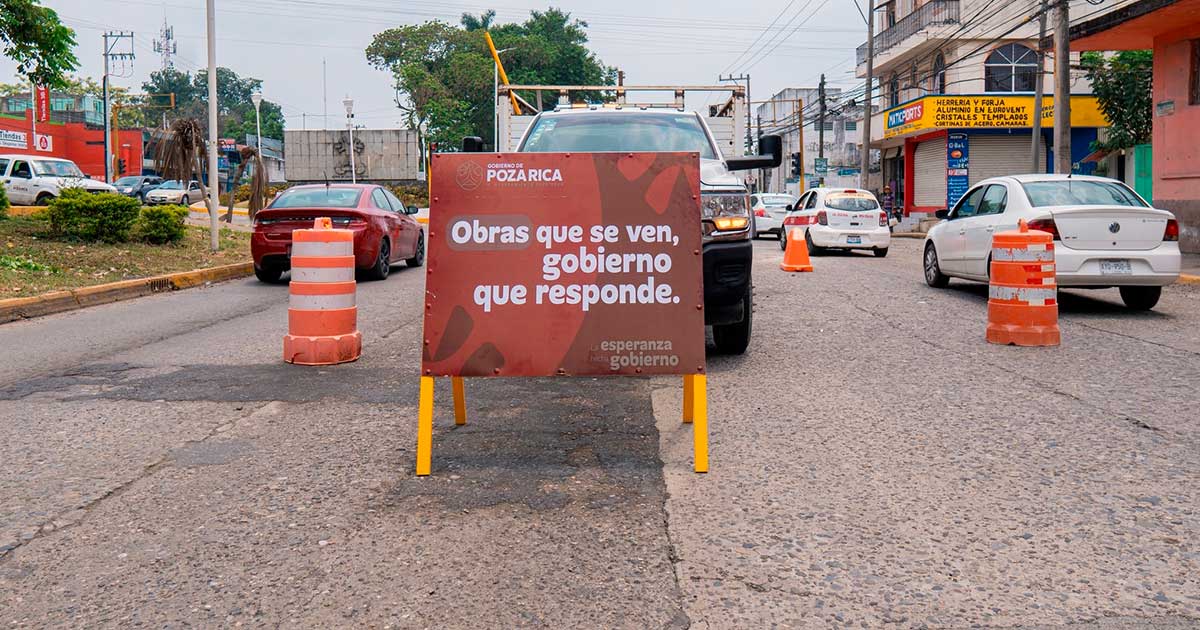 Atienden los baches sobre el bulevar Ruiz Cortines