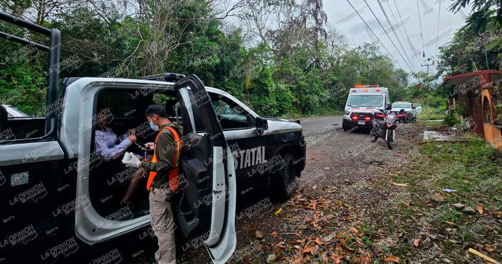 Pareja herida en salida de carretera Pareja herida en salida de carretera
