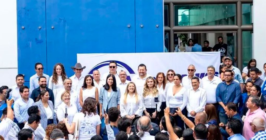 Panistas renuevan en fórmula única Panistas renuevan en fórmula única