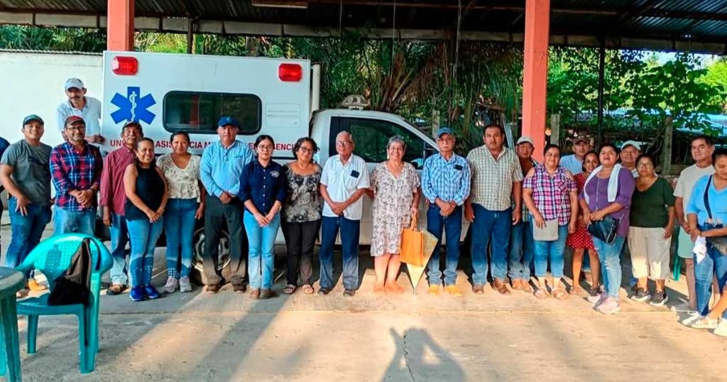 Inician pláticas informativas para prevenir el Gusano Barrenador en comunidades de Gutiérrez Zamora Inician pláticas informativas para prevenir el Gusano Barrenador en comunidades de Gutiérrez Zamora