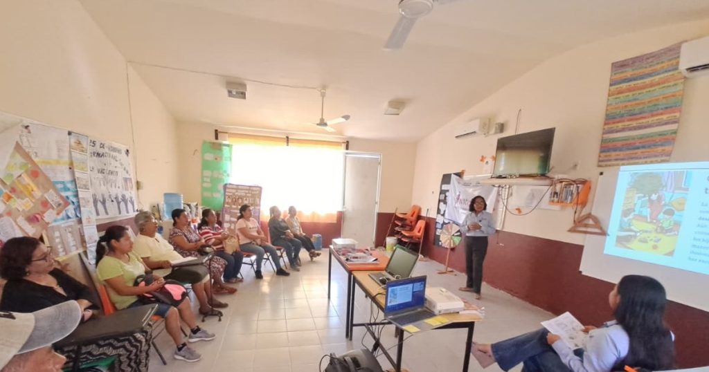 Impulsa IMM de Gutiérrez Zamora pláticas sobre violencia digital, crianza positiva y manejo de emociones Impulsa IMM de Gutiérrez Zamora pláticas sobre violencia digital, crianza positiva y manejo de emociones