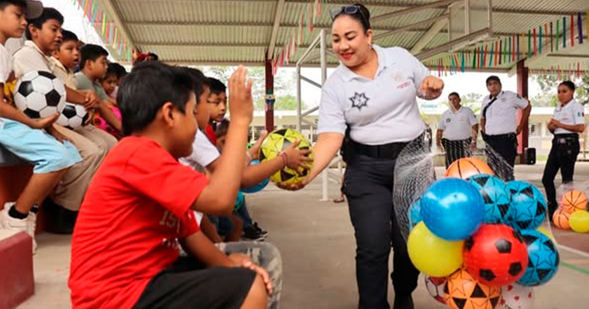Celebran niñez Celebran niñez