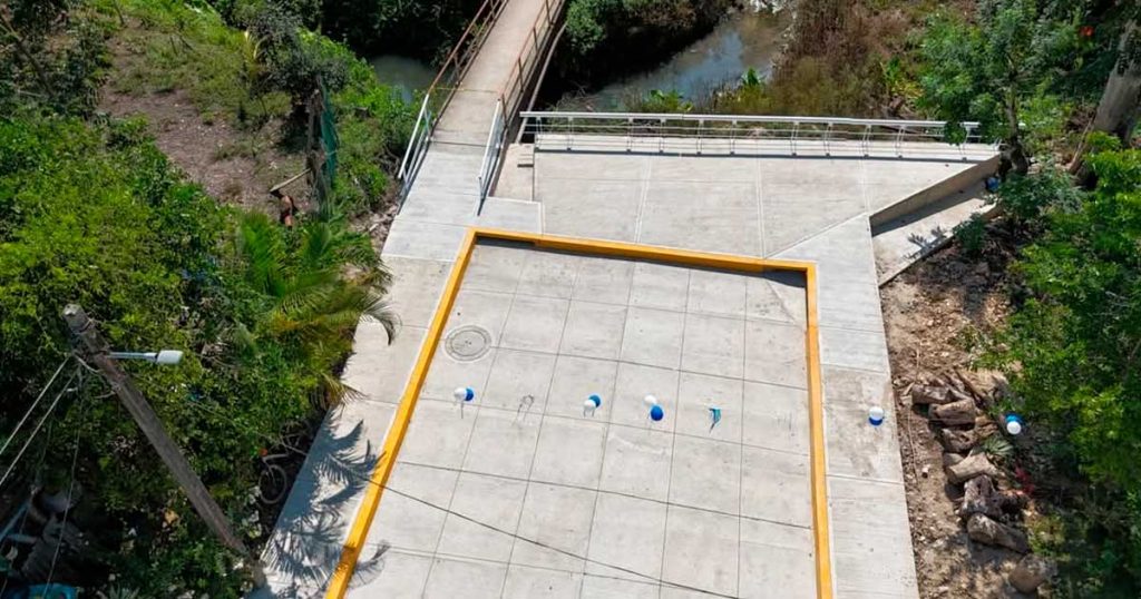 Entrega Carlos Silva obra de pavimentación en Ignacio Manuel Altamirano Entrega Carlos Silva obra de pavimentación en Ignacio Manuel Altamirano