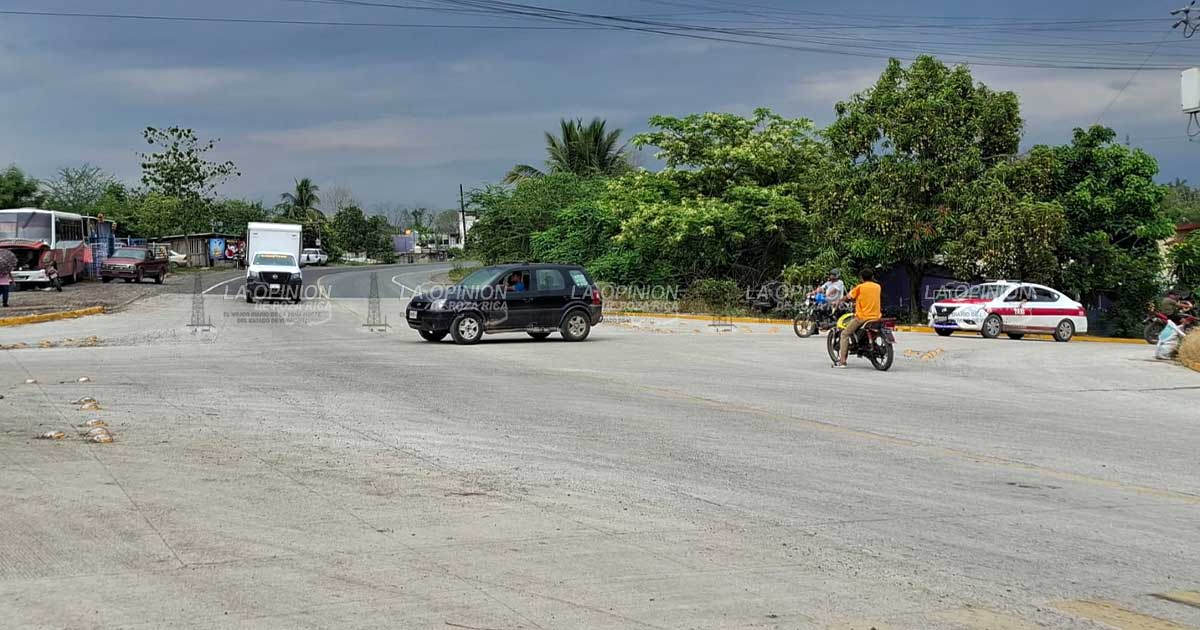 Piden reductores en tres cruces peligrosos