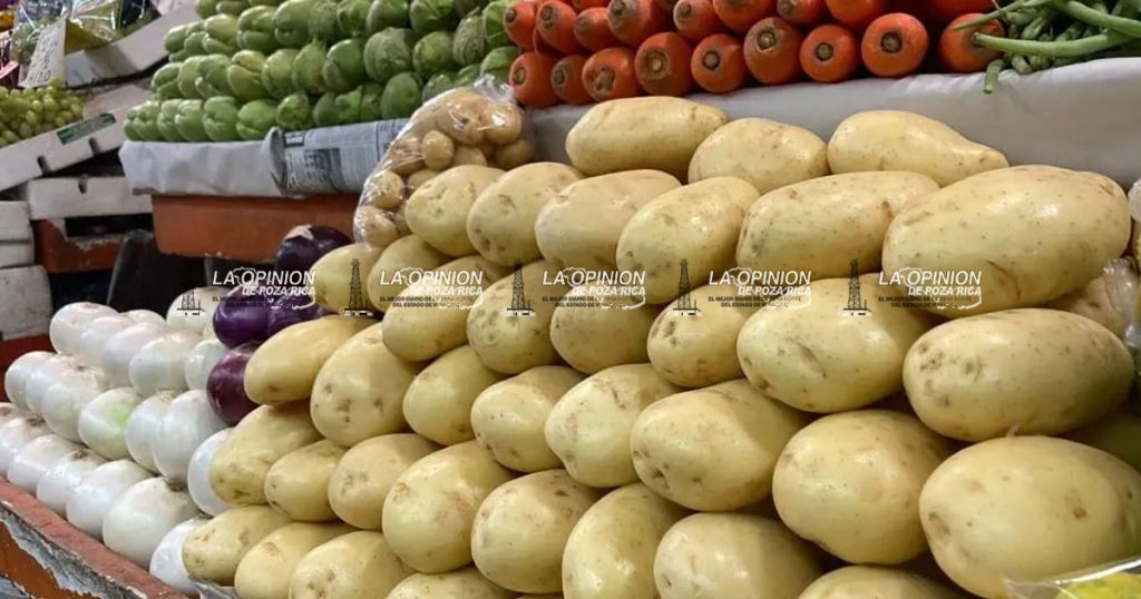 Otra vez el precio del tomate se dispara y amas de casa se enojan Otra vez el precio del tomate se dispara y amas de casa se enojan