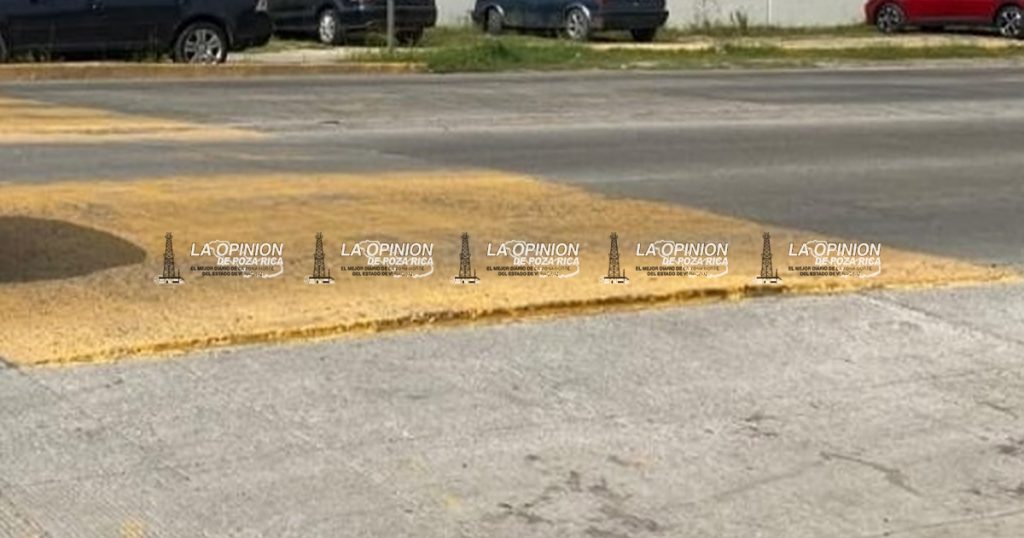 Reductores de velocidad en tramo carretero de alto riesgo Reductores de velocidad en tramo carretero de alto riesgo