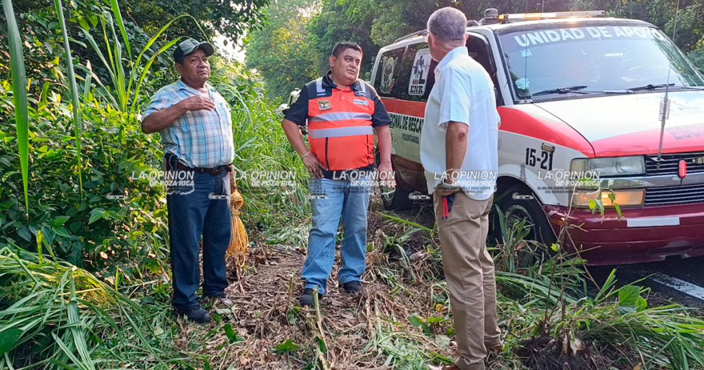 AUTOBÚS SACA DEL CAMINO A MÉDICO