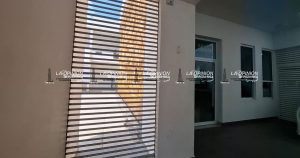 Con puertas cerradas, nuevo edificio municipal