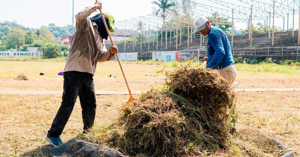 Recupera Ayuntamiento más espacios públicos en las colonias Recupera Ayuntamiento más espacios públicos en las colonias