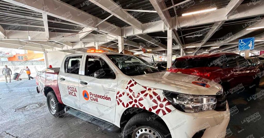 Empleado sobrevive a caída de 4 metros Empleado sobrevive a caída de 4 metros