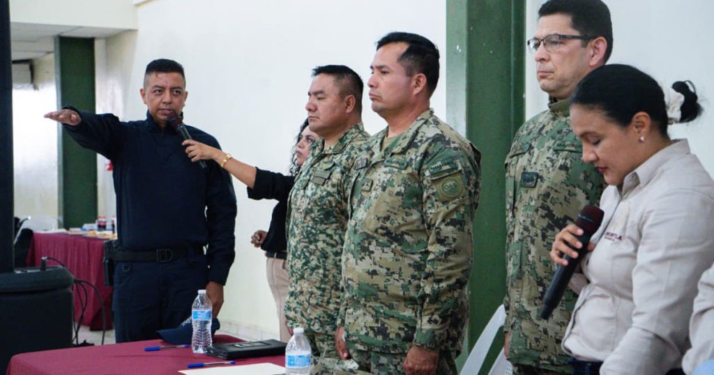 Coatzintla avanza en estrategia de seguridad con apoyo de la Marina Coatzintla avanza en estrategia de seguridad con apoyo de la Marina