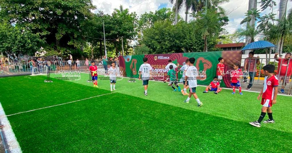 Encabeza Adanely jornada deportiva previa al Mundial de Futbol 2026 Encabeza Adanely jornada deportiva previa al Mundial de Futbol 2026