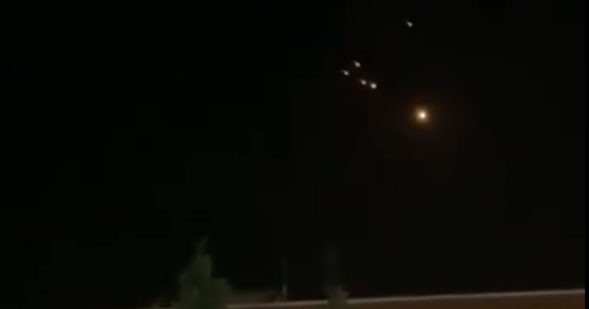 Escala la tensión: Israel activa alertas tras ataque con misiles iraníes Escala la tensión: Israel activa alertas tras ataque con misiles iraníes